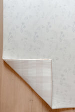 Charger l'image dans la galerie, Padded Reversible Play Mat - Sage Floral & Gingham