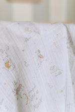 Charger l'image dans la galerie, Organic Cotton Muslin Swaddle- Over the Moon