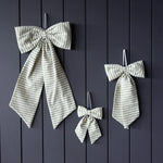 Load image into Gallery viewer, Striped Light Green Fabric Bows