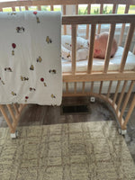Charger l'image dans la galerie, Mini Cozy Cloud Comforter Baby Blanket - Pooh 1 TOG