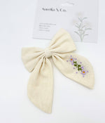 Charger l'image dans la galerie, Children's Linen Bow Embroidered Floral
