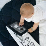 Charger l'image dans la galerie, Baby Tummy Time Gallery with Mirror
