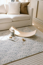 Charger l'image dans la galerie, Padded Reversible Play Mat - Hydrangeas &amp; Quilted Floral
