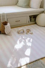 Charger l'image dans la galerie, Padded Reversible Play Mat - Pink Bows &amp; Bunnies
