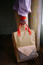 Load image into Gallery viewer, Backpack Large- Envelope Bookworm Green
