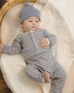 Charger l'image dans la galerie, Knotted Baby Hat- Slate
