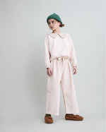 Charger l'image dans la galerie, Cottage Sweatshirt- Cream Pink
