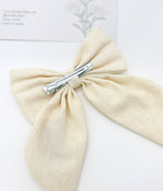 Charger l'image dans la galerie, Children's Linen Bow Embroidered Floral
