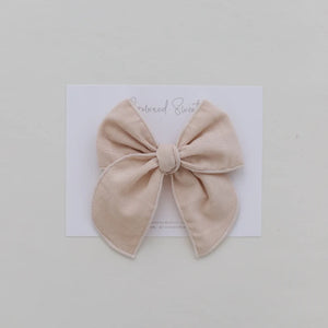 Large Corduroy clip- Cream