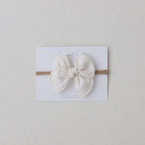 Small Fable Bow- White