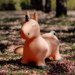 Charger l&#39;image dans la galerie, Jumping Animal- Luna the Unicorn
