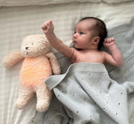 Load image into Gallery viewer, Moonie Organic Humming Bear With Lamp - Sand
