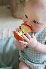 Charger l'image dans la galerie, Oli &amp; Carol Pepa The Apple Teether
