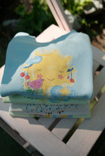 Charger l'image dans la galerie, The Sun Crewneck - Sky Blue

