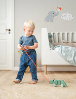 Load image into Gallery viewer, Pull along wiggle toy- Croco Green
